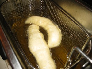 Frying the cuduridi